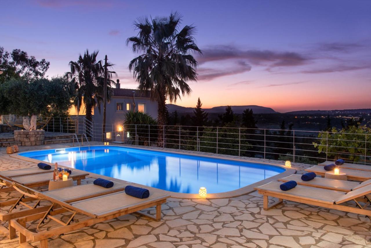 Villa Chrysallis With Heated Pool Georgioupoli Exterior photo
