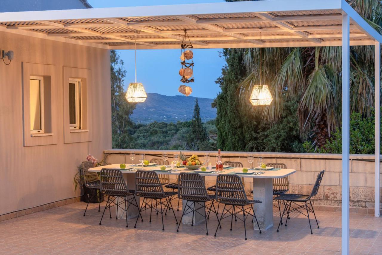 Villa Chrysallis With Heated Pool Georgioupoli Exterior photo